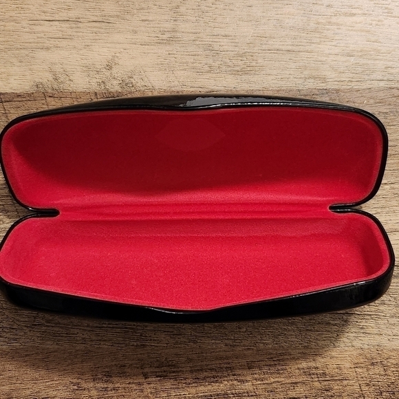 Lulu Guinness Hardshell Eyeglass Case - Picture 3 of 7